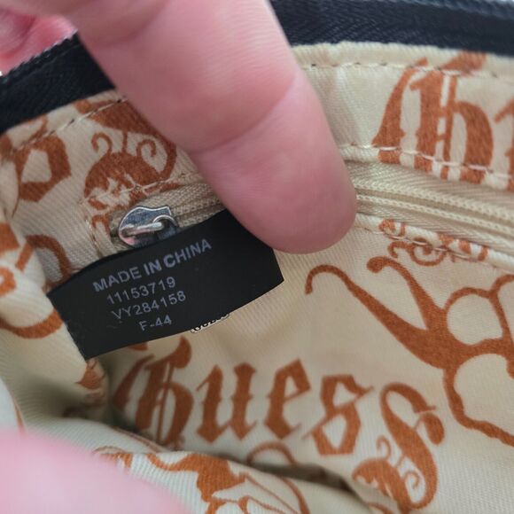 Guess Wristlet Black Silver Tone Hardware PU Leather 7" x 4.5" - Picture 5 of 14